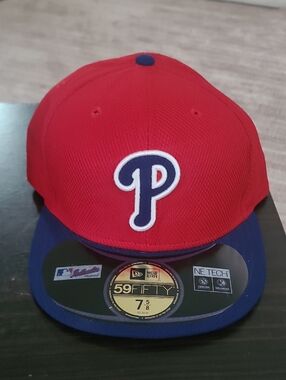 New Era Red and Navy Phillies 59FIFTY Fitted Cap